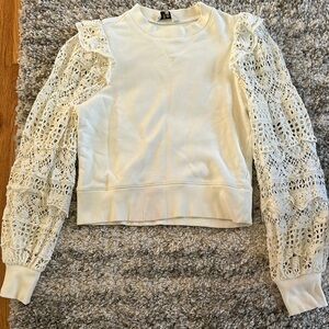 Elegant White Lace Sleeve Top
